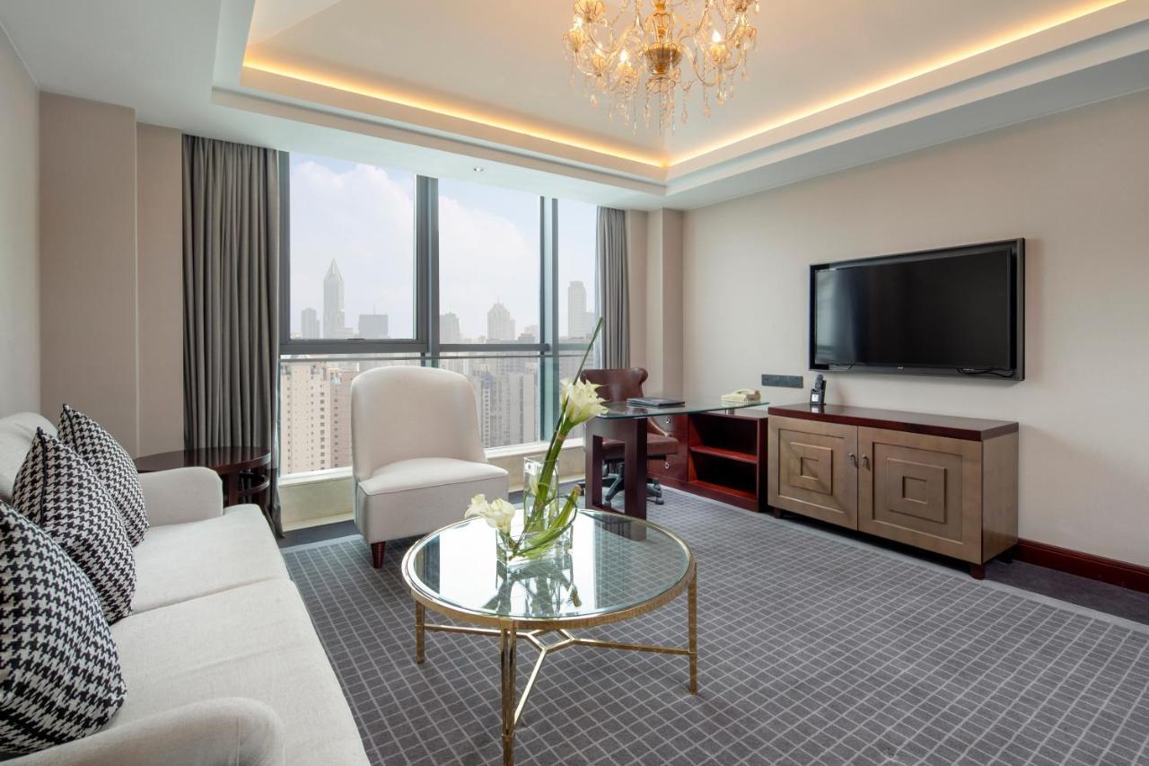 Doubletree By Hilton Shanghai Jing'An Exterior photo