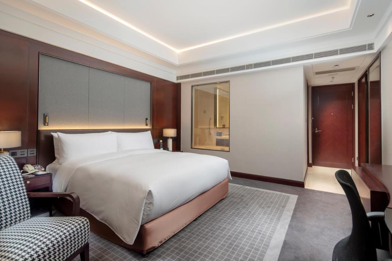 Doubletree By Hilton Shanghai Jing'An Exterior photo