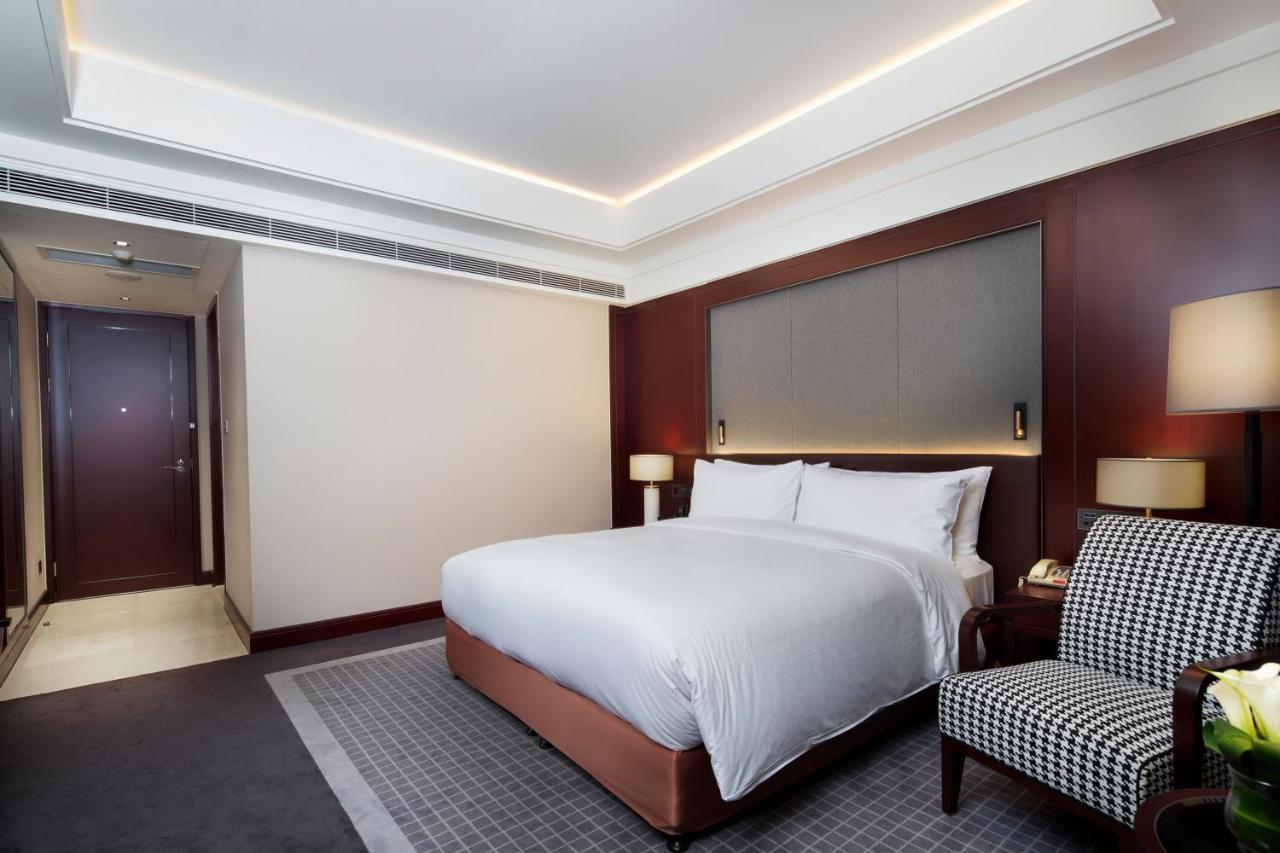 Doubletree By Hilton Shanghai Jing'An Exterior photo